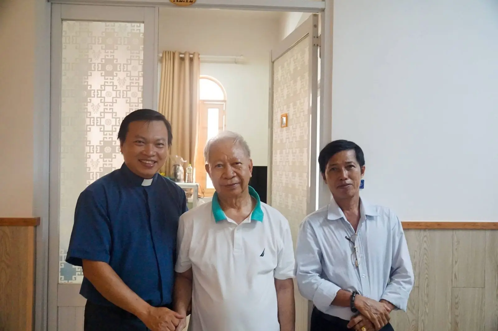 Ban Thường Vụ thăm và tặng quà 16 Cha hưu dưỡng ngày 22.06.2024 32 Ban Thường Vụ thăm và tặng quà 16 Cha hưu dưỡng ngày 22.06.2024 - ảnh 31