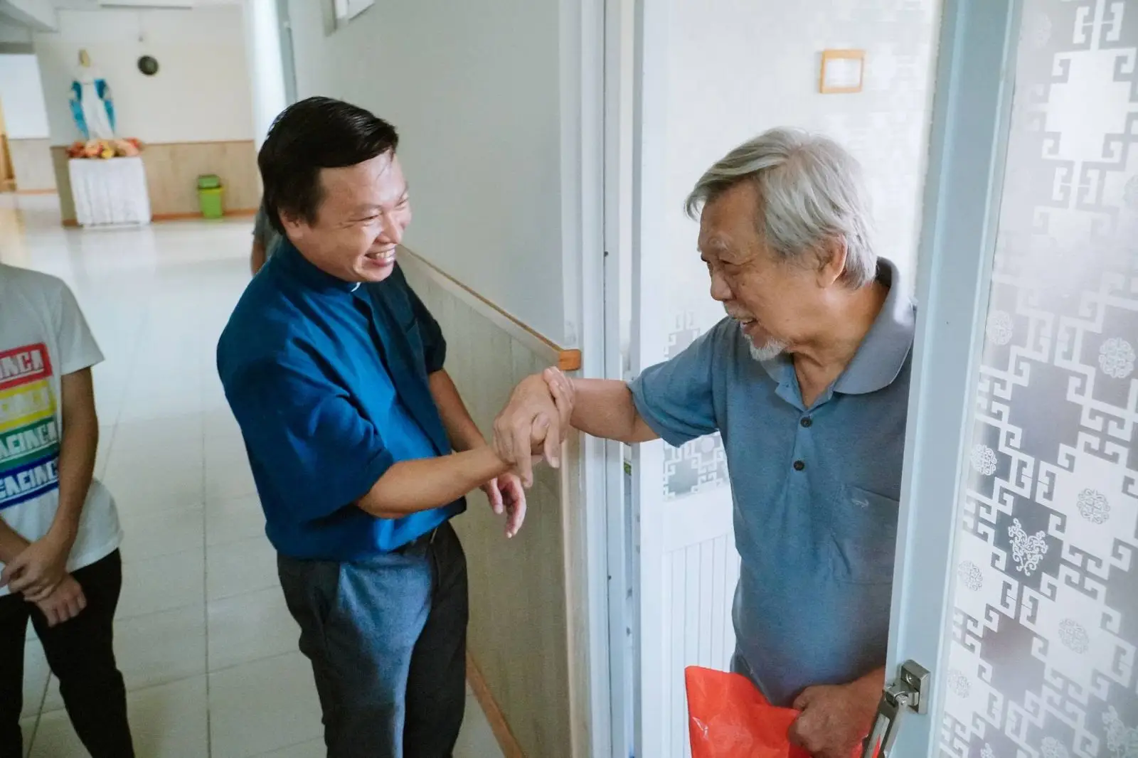 Ban Thường Vụ thăm và tặng quà 16 Cha hưu dưỡng ngày 22.06.2024 36 Ban Thường Vụ thăm và tặng quà 16 Cha hưu dưỡng ngày 22.06.2024 - ảnh 35