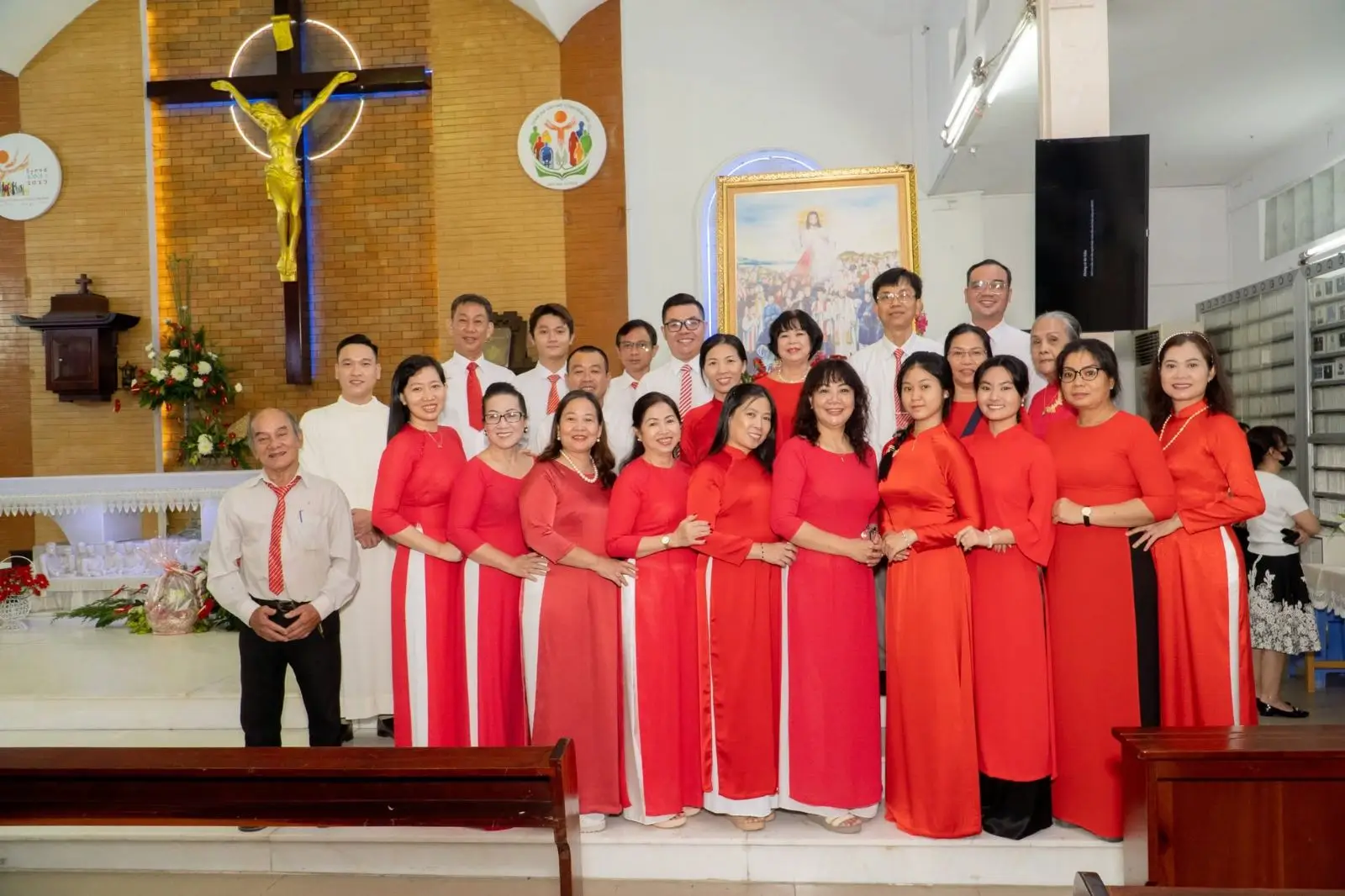 Bổn mạng ca đoàn Hiệp Nhất – lễ các Thánh Tử Đạo Việt Nam 17.11.2024 27 Bổn mạng ca đoàn Hiệp Nhất – lễ các Thánh Tử Đạo Việt Nam 17.11.2024 - ảnh 26