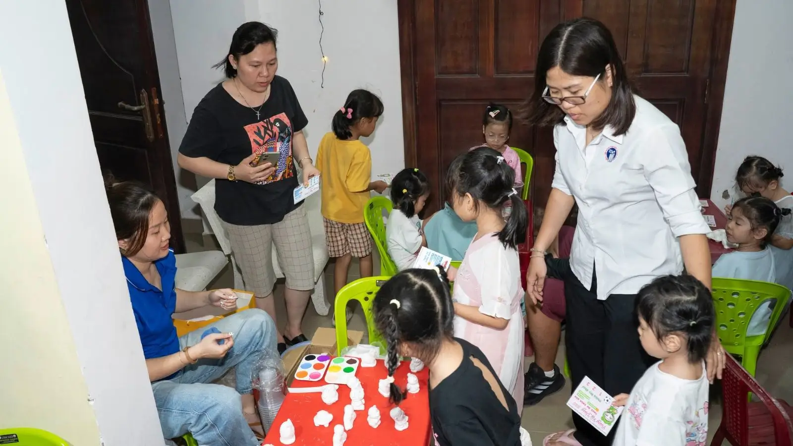 Đêm Trung Thu 2025 của thiếu nhi Giáo xứ Thánh Martino 24 Đêm Trung Thu 2025 của thiếu nhi Giáo xứ Thánh Martino - ảnh 23