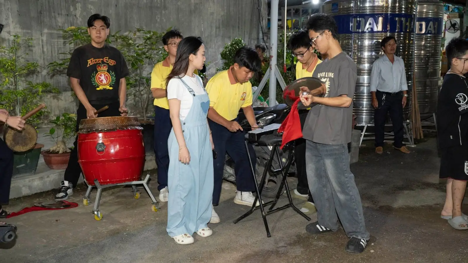 Đêm Trung Thu 2025 của thiếu nhi Giáo xứ Thánh Martino 31 Đêm Trung Thu 2025 của thiếu nhi Giáo xứ Thánh Martino - ảnh 30