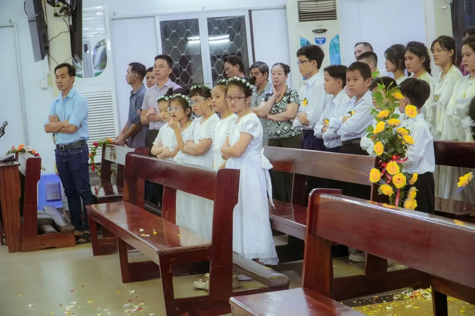 Giã hoa tháng Hoa dâng Mẹ 31.05.2024 tại Giáo xứ Thánh Martino 24 Giã hoa tháng Hoa dâng Mẹ 31.05.2024 tại Giáo xứ Thánh Martino - ảnh 23