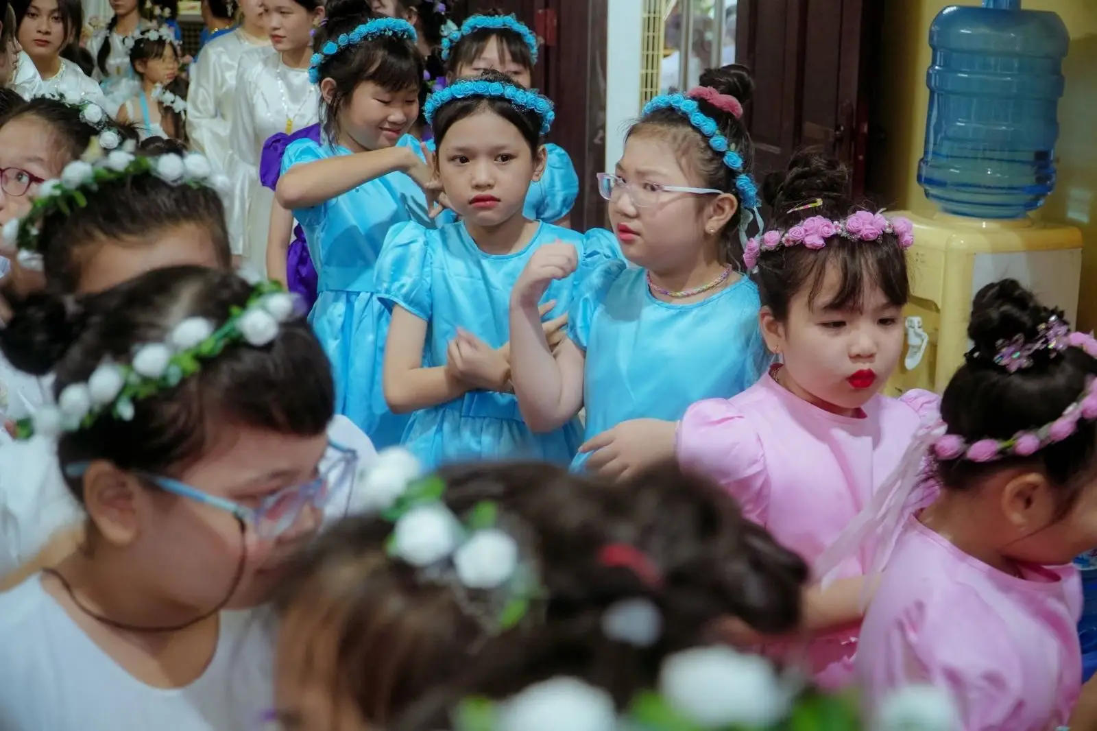 Giã hoa tháng Hoa dâng Mẹ 31.05.2024 tại Giáo xứ Thánh Martino 8 Giã hoa tháng Hoa dâng Mẹ 31.05.2024 tại Giáo xứ Thánh Martino - ảnh 7