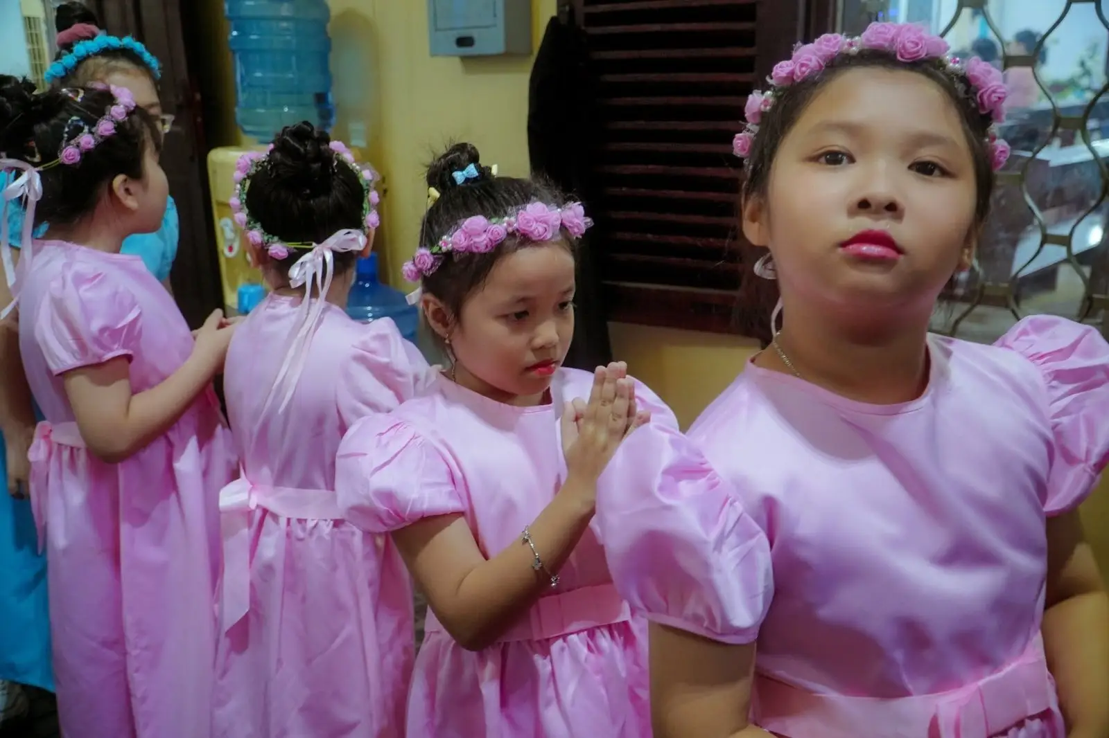 Giã hoa tháng Hoa dâng Mẹ 31.05.2024 tại Giáo xứ Thánh Martino 9 Giã hoa tháng Hoa dâng Mẹ 31.05.2024 tại Giáo xứ Thánh Martino - ảnh 8
