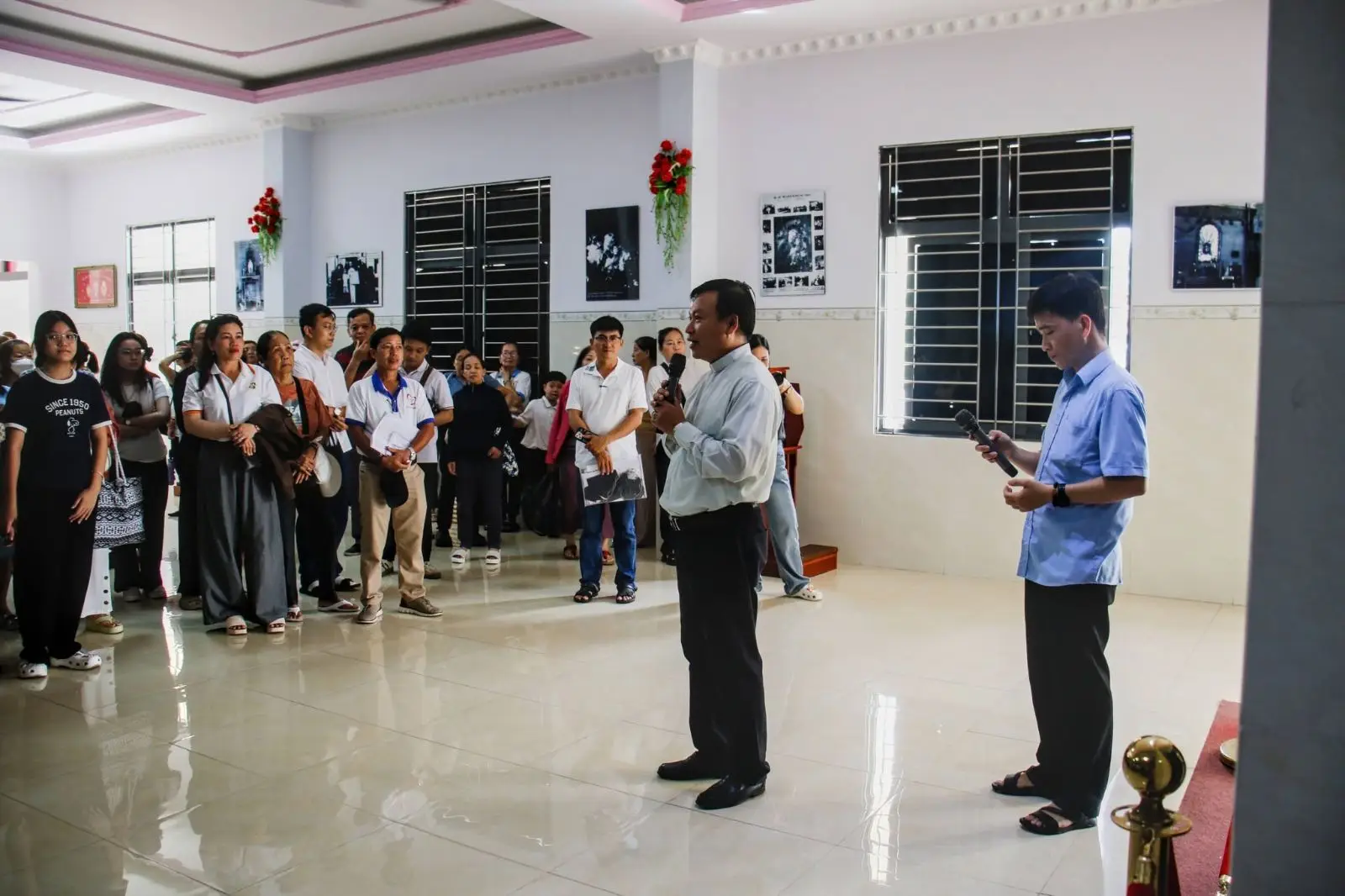 Hành hương Đức Mẹ La Mã Bến Tre: điểm dừng chân đầu tiên của đoàn Giáo xứ Thánh Martino 3 Hành hương Đức Mẹ La Mã Bến Tre: điểm dừng chân đầu tiên của đoàn Giáo xứ Thánh Martino - ảnh 2