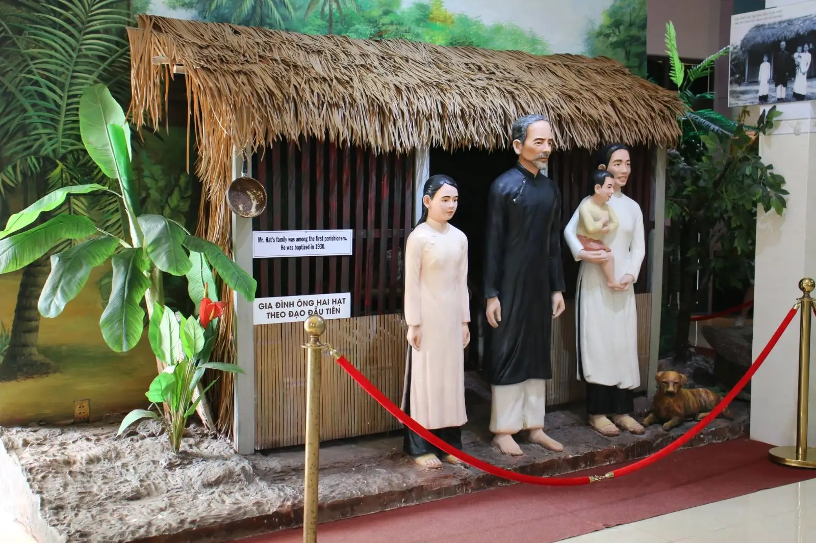 Hành hương Đức Mẹ La Mã Bến Tre: điểm dừng chân đầu tiên của đoàn Giáo xứ Thánh Martino 6 Hành hương Đức Mẹ La Mã Bến Tre: điểm dừng chân đầu tiên của đoàn Giáo xứ Thánh Martino - ảnh 5