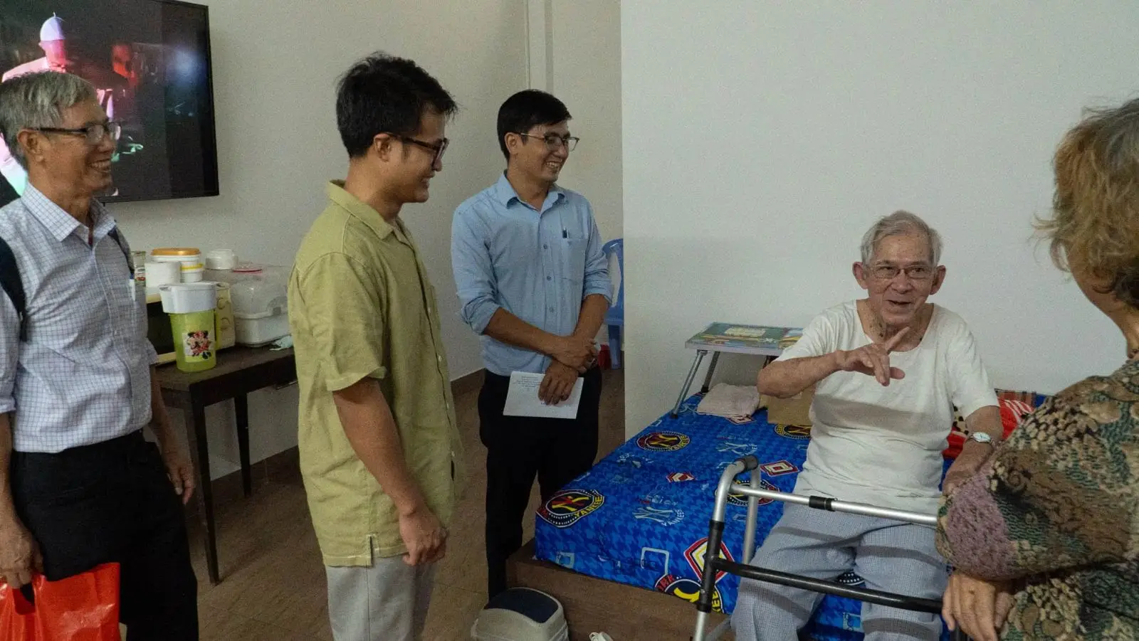 Hành hương lòng Chúa thương xót ngày 26.04.2025 của giáo dân Giáo xứ Thánh Martino 15 Hành hương lòng Chúa thương xót ngày 26.04.2025 của giáo dân Giáo xứ Thánh Martino - ảnh 14
