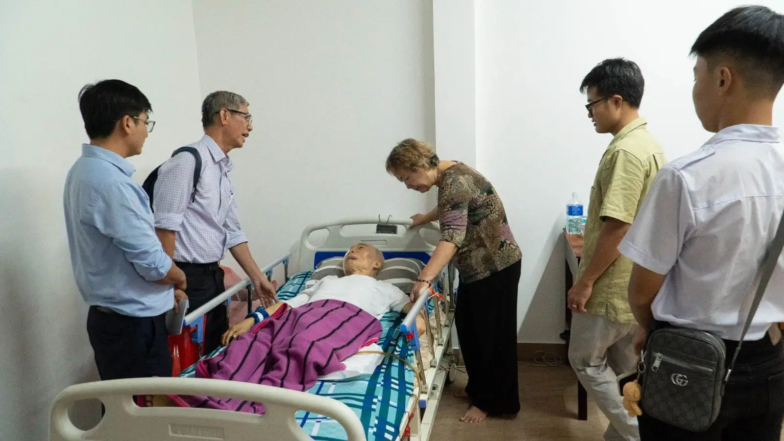Hành hương lòng Chúa thương xót ngày 26.04.2025 của giáo dân Giáo xứ Thánh Martino 19 Hành hương lòng Chúa thương xót ngày 26.04.2025 của giáo dân Giáo xứ Thánh Martino - ảnh 18