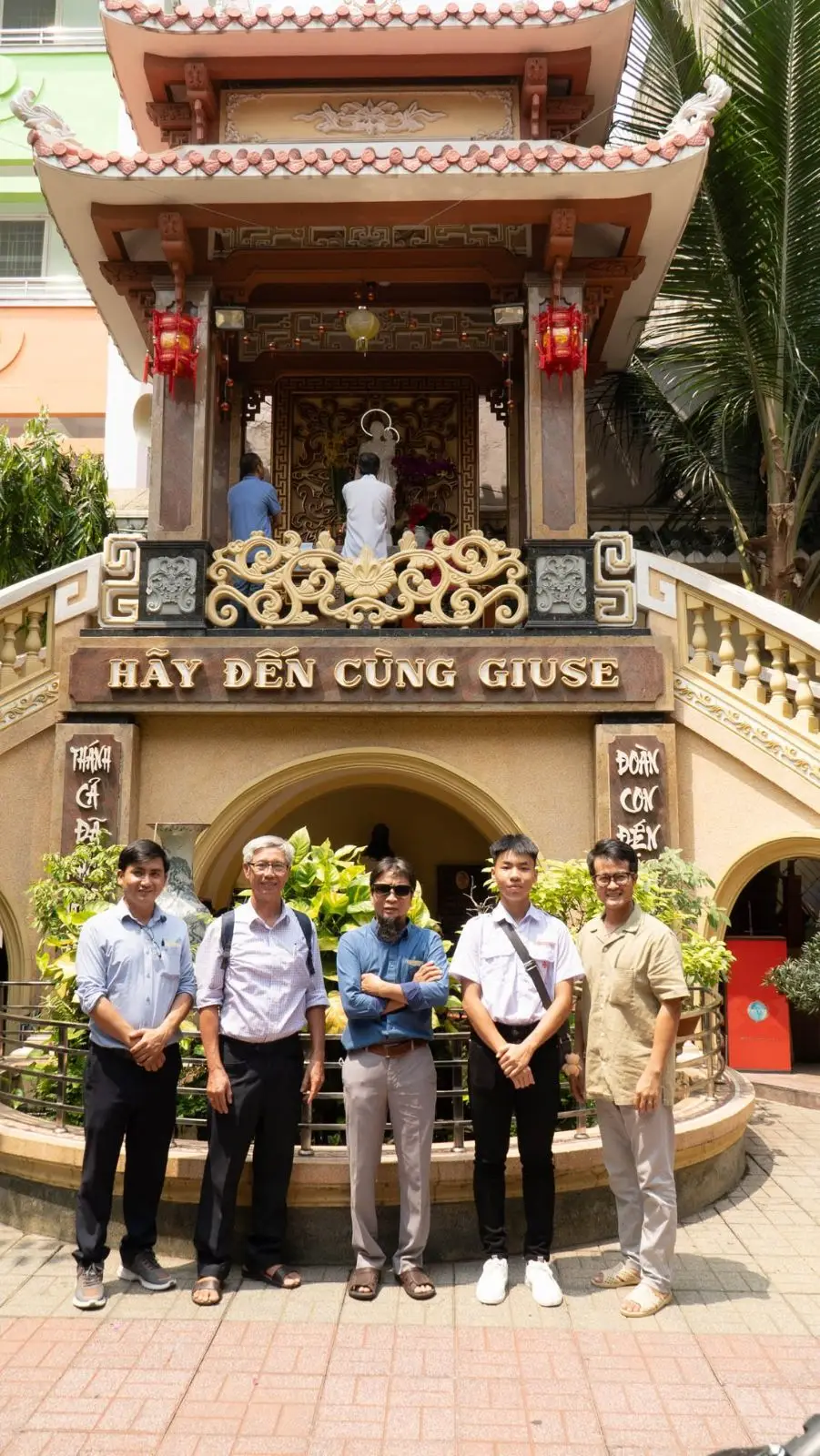 Hành hương lòng Chúa thương xót ngày 26.04.2025 của giáo dân Giáo xứ Thánh Martino 31 Hành hương lòng Chúa thương xót ngày 26.04.2025 của giáo dân Giáo xứ Thánh Martino - ảnh 30