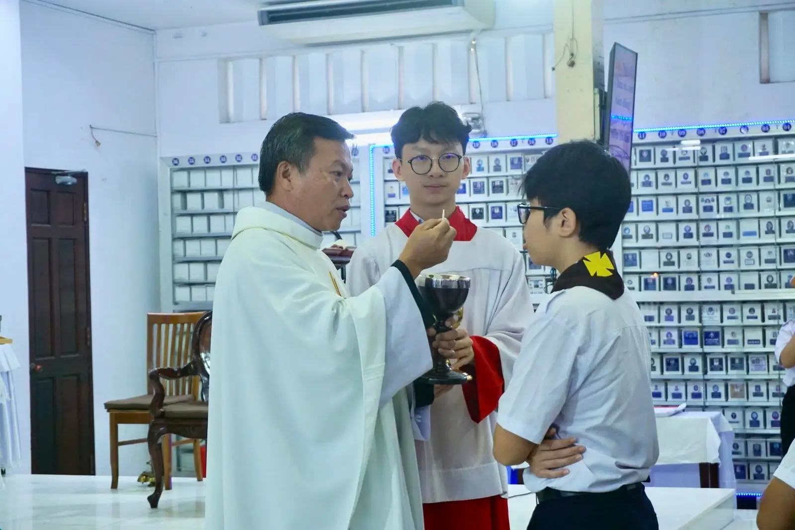 Kỷ niệm tuổi Nghĩa Sĩ: Thánh lễ Tuyên Hứa Bao Đồng và Rước Lễ Trọng Thể - ảnh 15