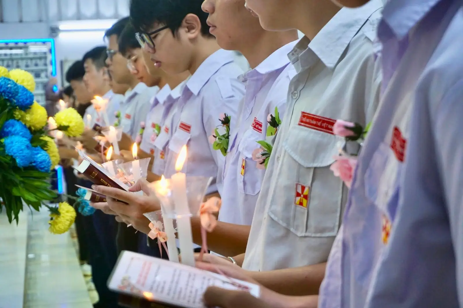 Kỷ niệm tuổi Nghĩa Sĩ: Thánh lễ Tuyên Hứa Bao Đồng và Rước Lễ Trọng Thể - ảnh 32