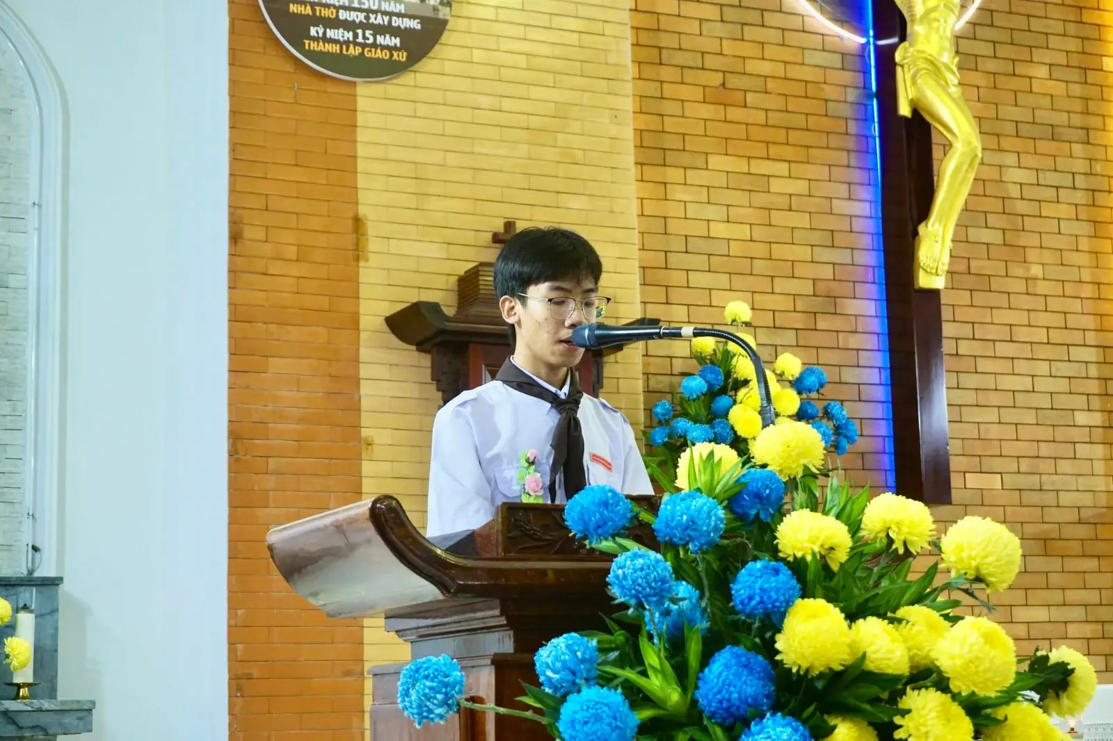 Kỷ niệm tuổi Nghĩa Sĩ: Thánh lễ Tuyên Hứa Bao Đồng và Rước Lễ Trọng Thể - ảnh 7