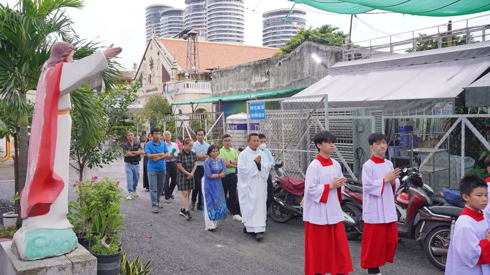 Lễ kính Thánh Piô 5 Dấu – Bổn mạng Giáo khu 2 và bài học của sự vâng phục - ảnh 15