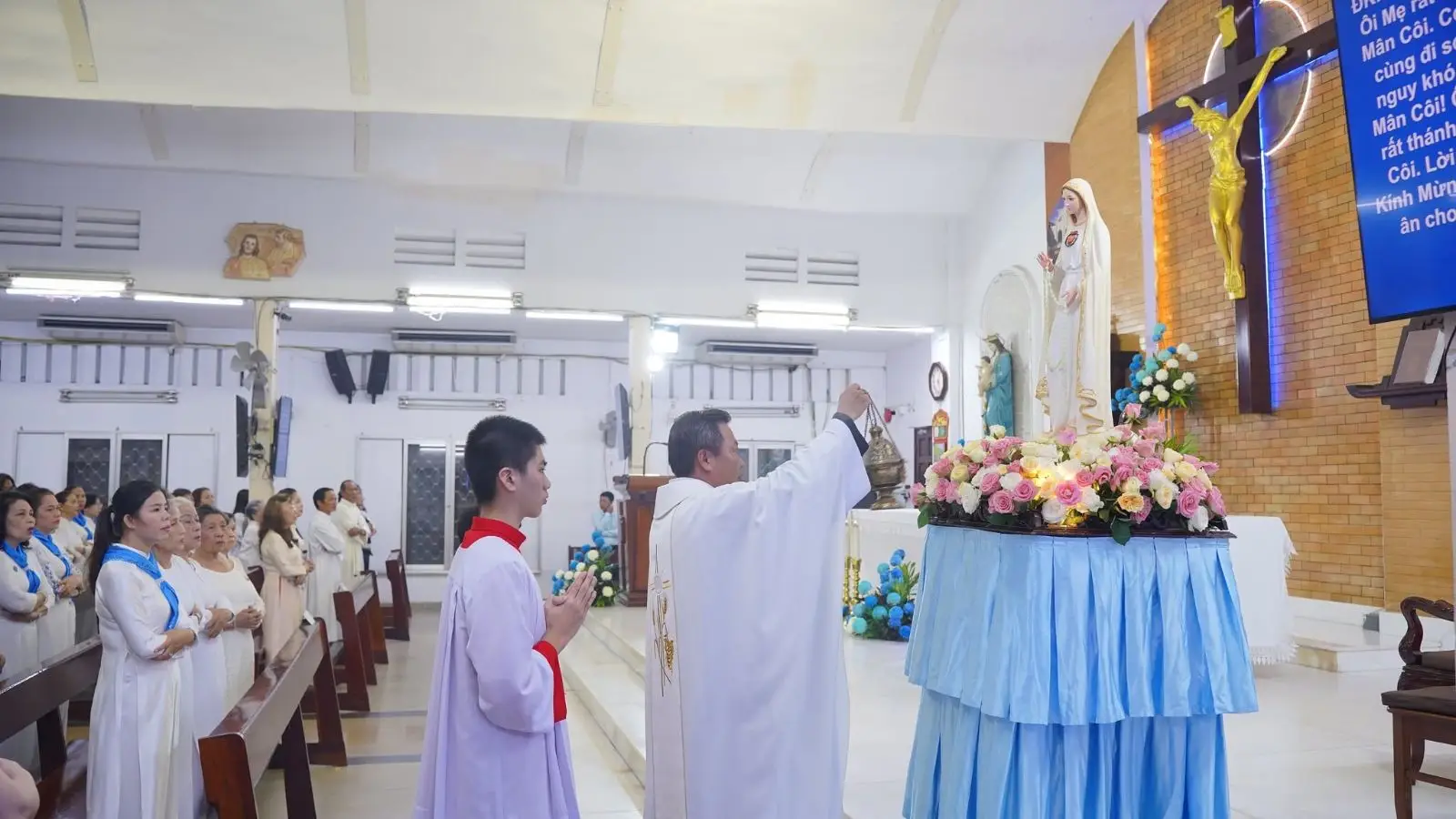 Lễ kính Thánh Piô 5 Dấu – Bổn mạng Giáo khu 2 và bài học của sự vâng phục - ảnh 23