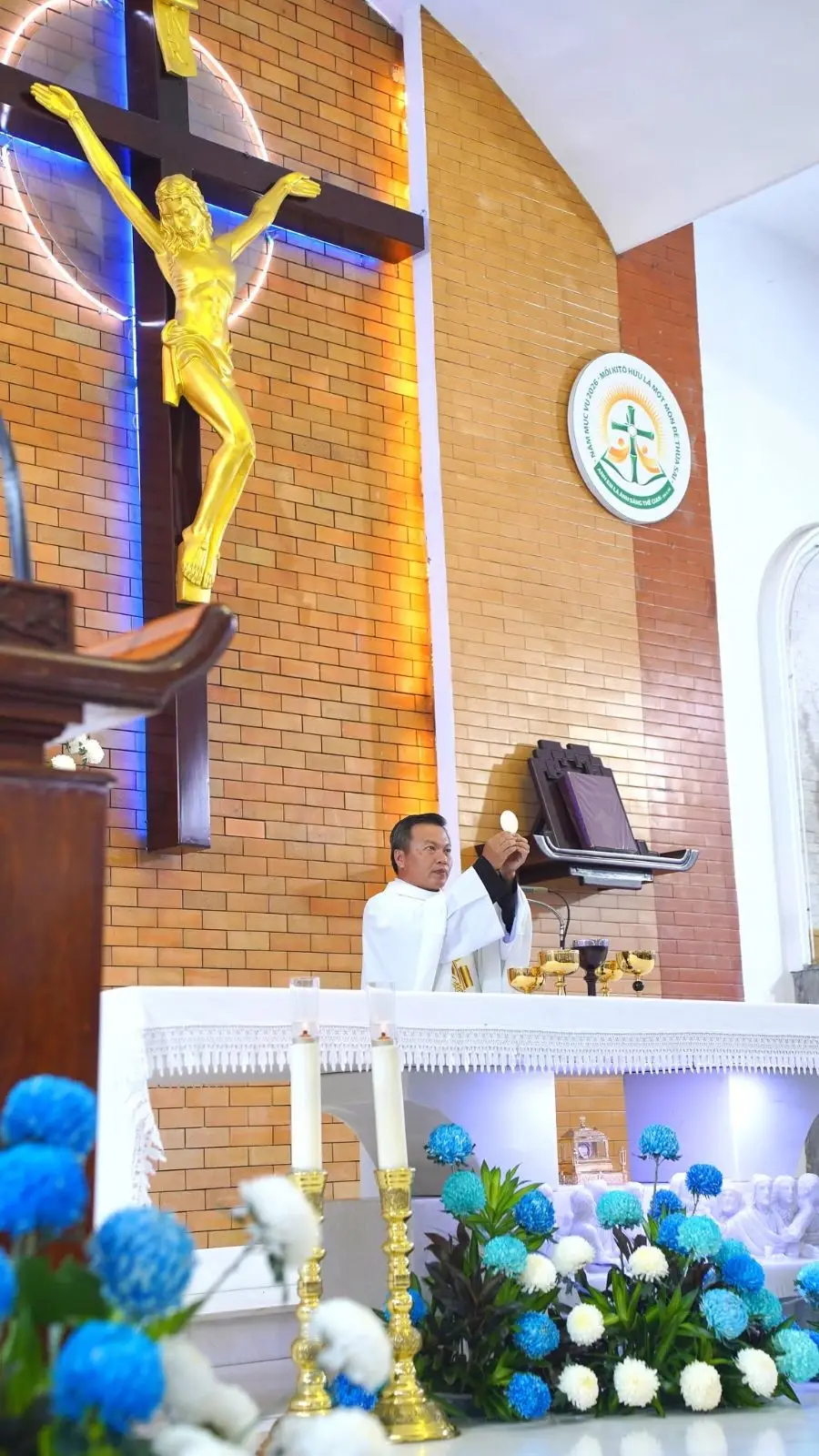 Lễ kính Thánh Piô 5 Dấu – Bổn mạng Giáo khu 2 và bài học của sự vâng phục - ảnh 50
