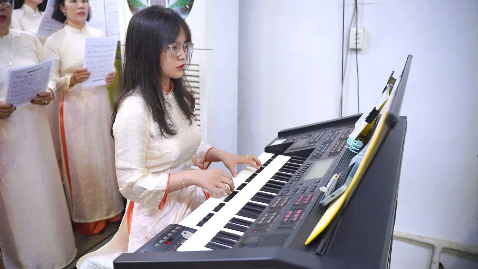 Lễ kính Thánh Piô 5 Dấu – Bổn mạng Giáo khu 2 và bài học của sự vâng phục - ảnh 53