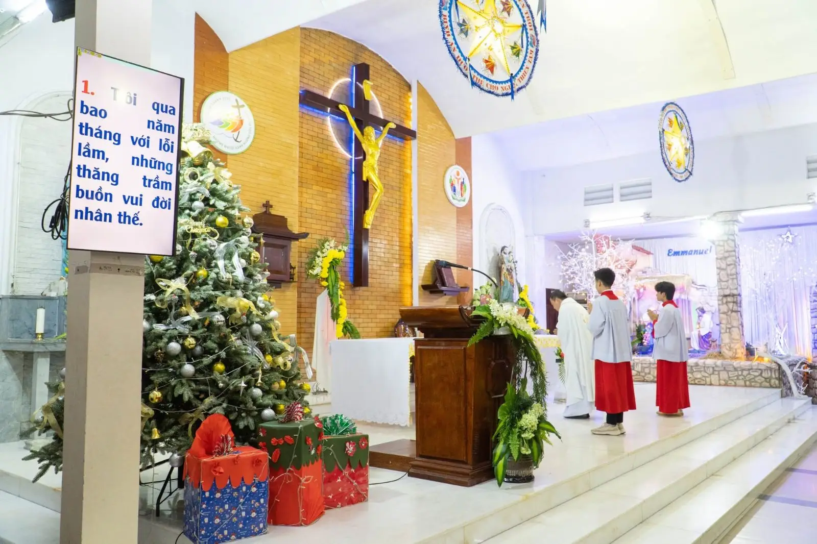 Lễ Tất Niên Tây Lịch 31.12.2024 tại Giáo xứ Thánh Martino - ảnh 1