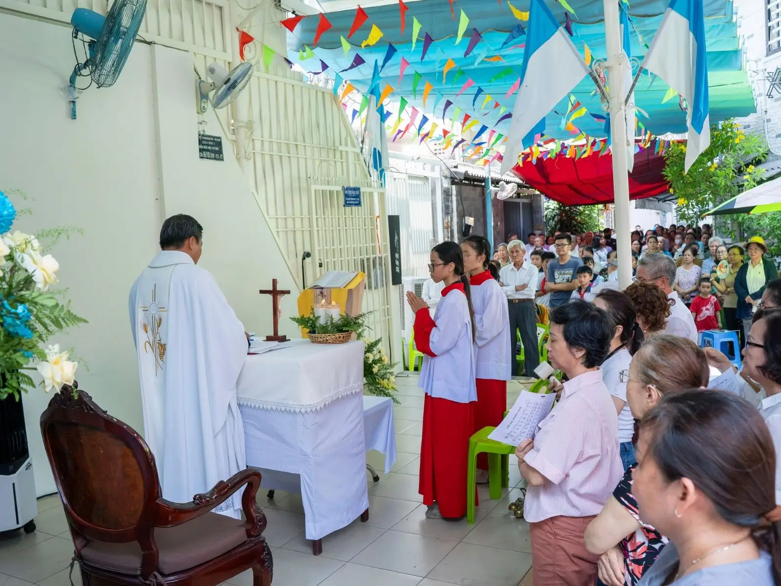 Mừng kính Đức Mẹ Fatima – bổn mạng Giáo khu 1 năm 2026 19 Mừng kính Đức Mẹ Fatima – bổn mạng Giáo khu 1 năm 2026 - ảnh 18