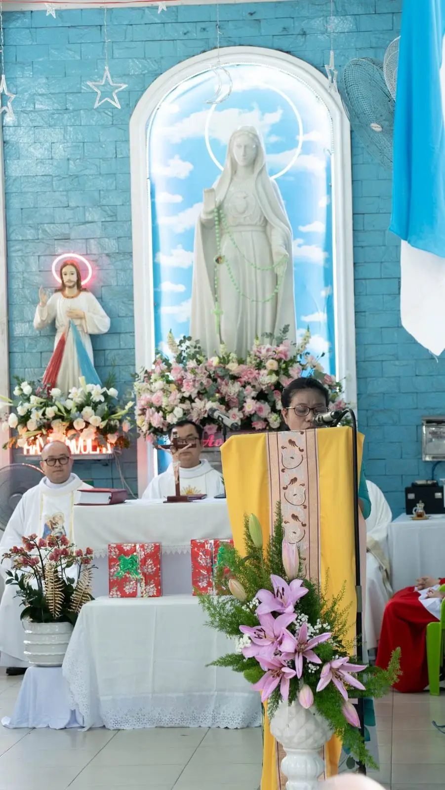 Mừng lễ Đức Mẹ Fatima – bổn mạng Giáo khu 1 Giáo xứ Thánh Martino 14 Mừng lễ Đức Mẹ Fatima – bổn mạng Giáo khu 1 Giáo xứ Thánh Martino - ảnh 13
