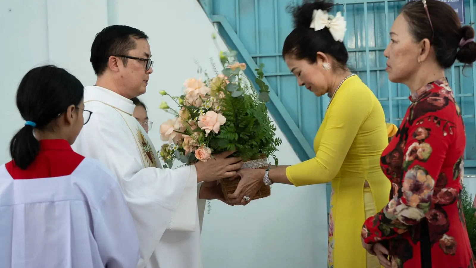 Mừng lễ Đức Mẹ Fatima – bổn mạng Giáo khu 1 Giáo xứ Thánh Martino 29 Mừng lễ Đức Mẹ Fatima – bổn mạng Giáo khu 1 Giáo xứ Thánh Martino - ảnh 28