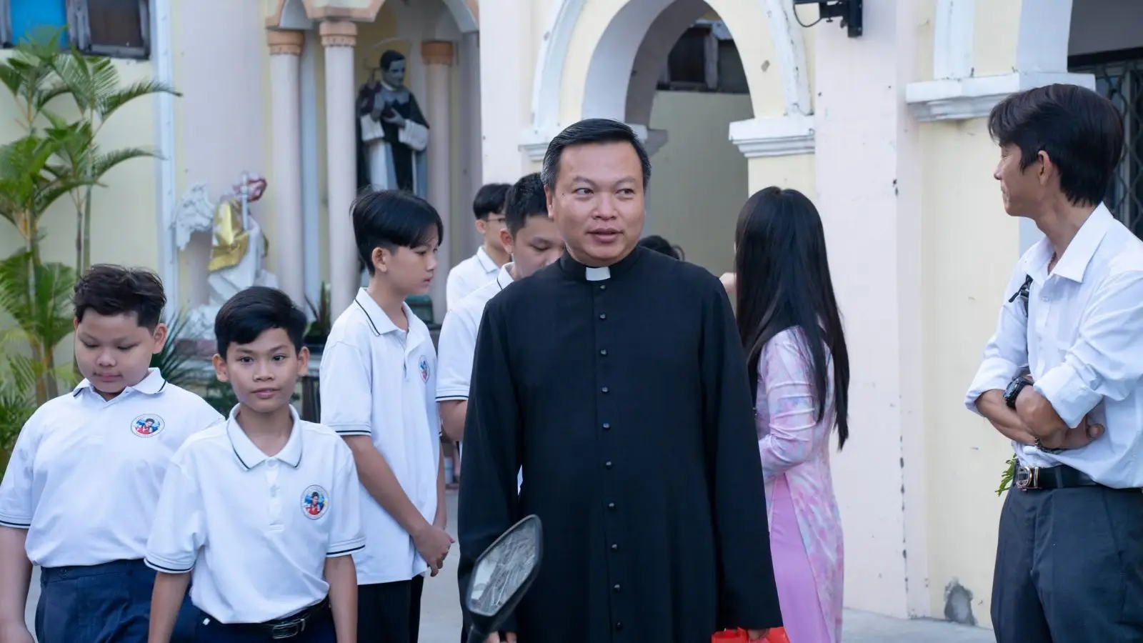 Mừng lễ Thánh Giuse Thợ – quan thầy của Cha Sở Giáo xứ Thánh Martino 10 Mừng lễ Thánh Giuse Thợ – quan thầy của Cha Sở Giáo xứ Thánh Martino - ảnh 9