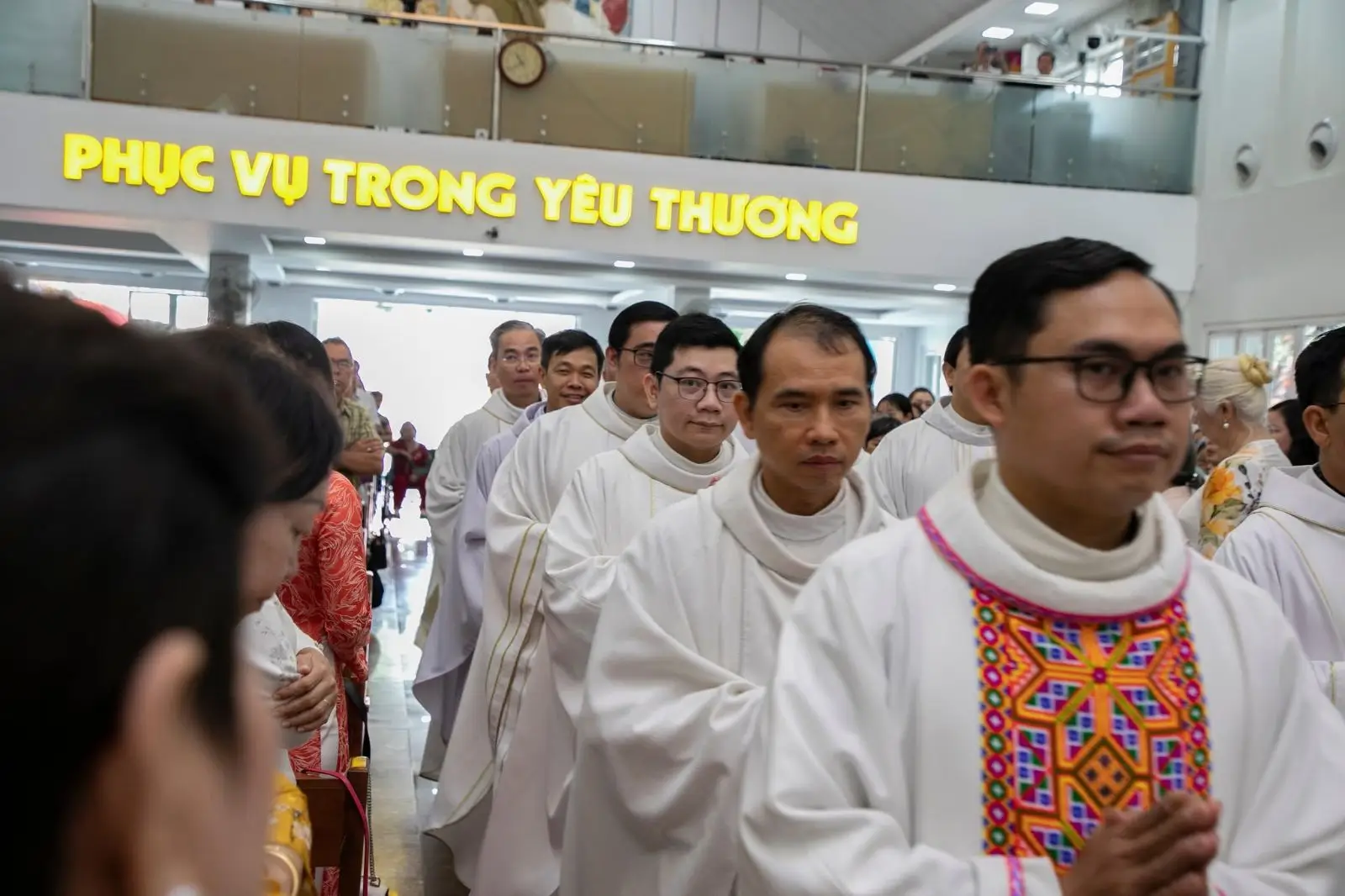 Những người hành hương của hy vọng 11 Những người hành hương của hy vọng - ảnh 10