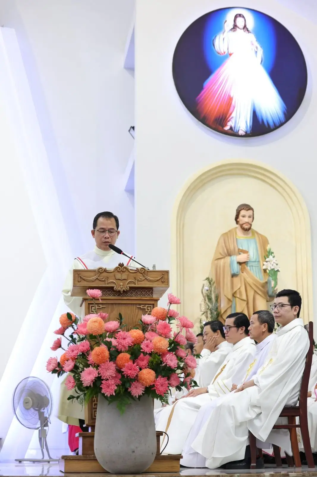 Những người hành hương của hy vọng 32 Những người hành hương của hy vọng - ảnh 31