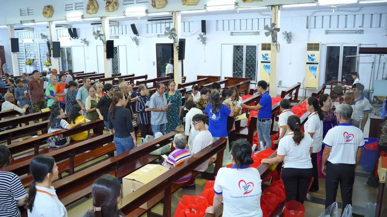 Thánh lễ Khánh Nhật Truyền Giáo tại Giáo xứ Martinô – Hạt Gia Định - ảnh 55