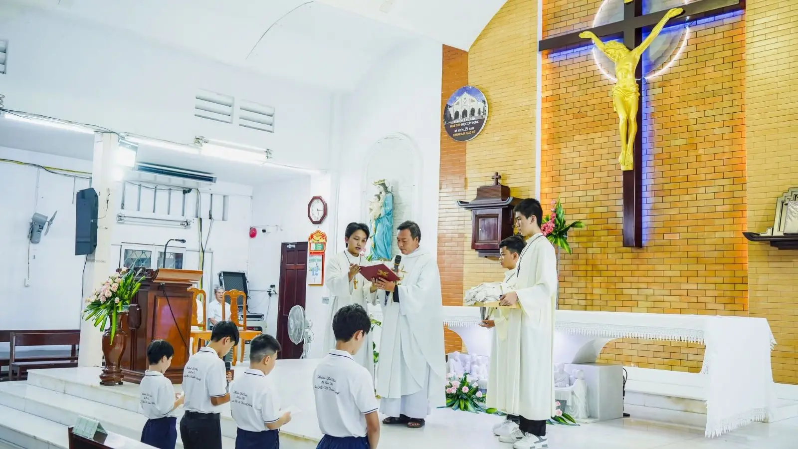 Thánh lễ mừng kính Thánh Carlo Acutis – Bổn mạng Ban Lễ sinh - ảnh 37