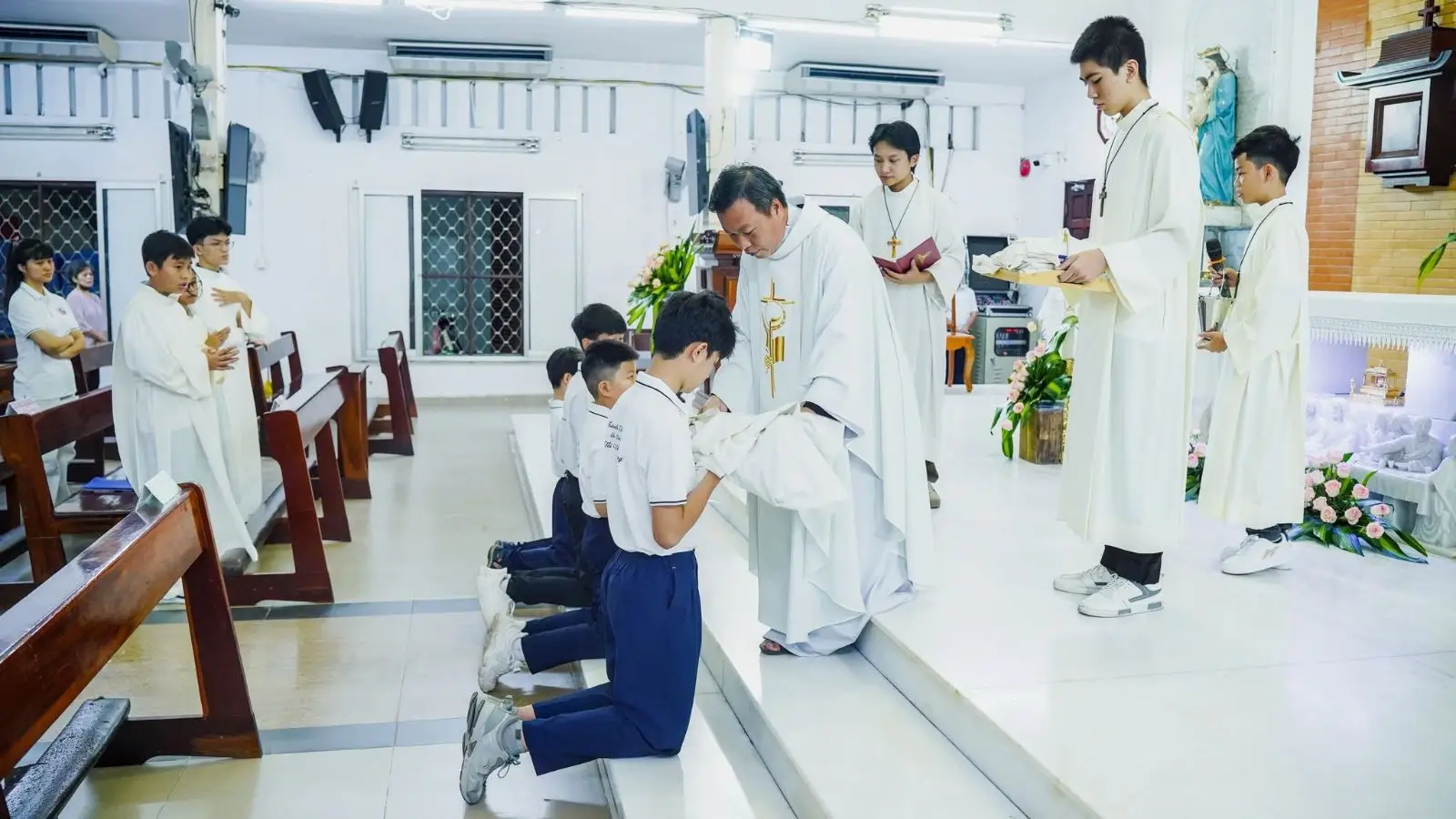 Thánh lễ mừng kính Thánh Carlo Acutis – Bổn mạng Ban Lễ sinh - ảnh 38