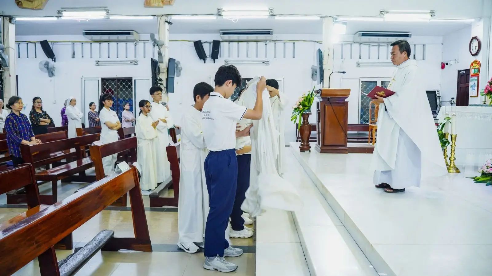 Thánh lễ mừng kính Thánh Carlo Acutis – Bổn mạng Ban Lễ sinh - ảnh 40