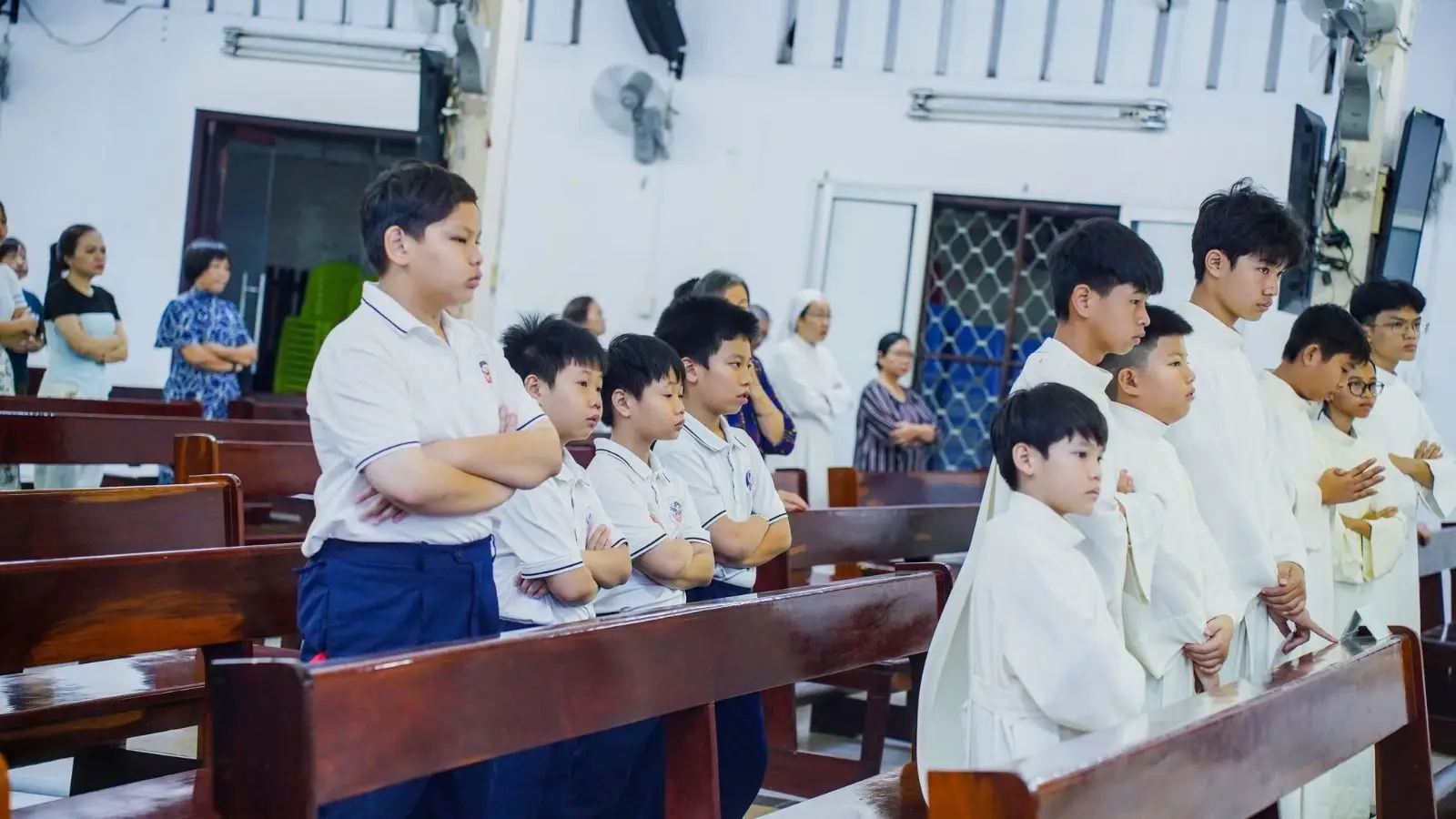 Thánh lễ mừng kính Thánh Carlo Acutis – Bổn mạng Ban Lễ sinh - ảnh 43