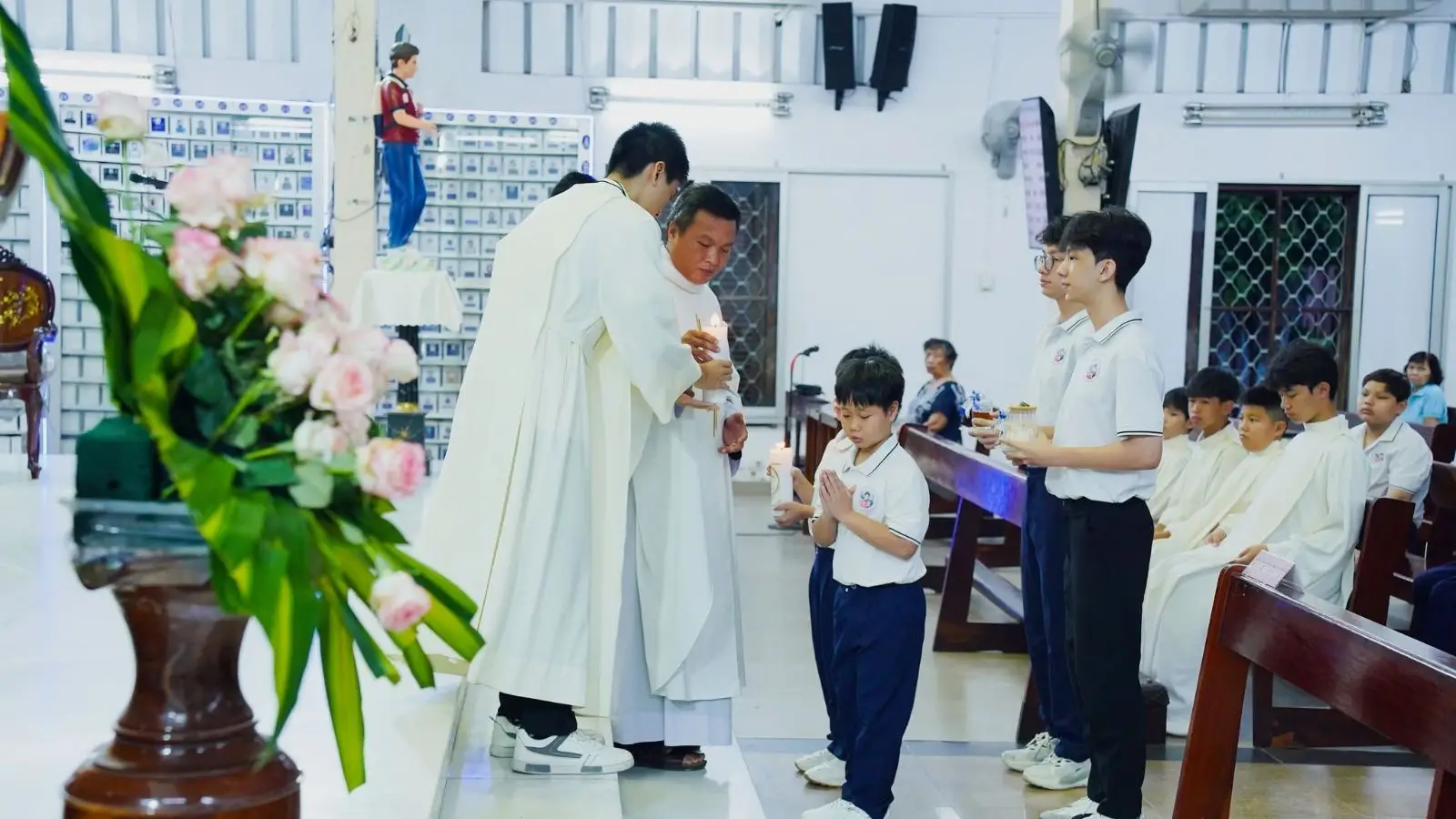 Thánh lễ mừng kính Thánh Carlo Acutis – Bổn mạng Ban Lễ sinh - ảnh 52