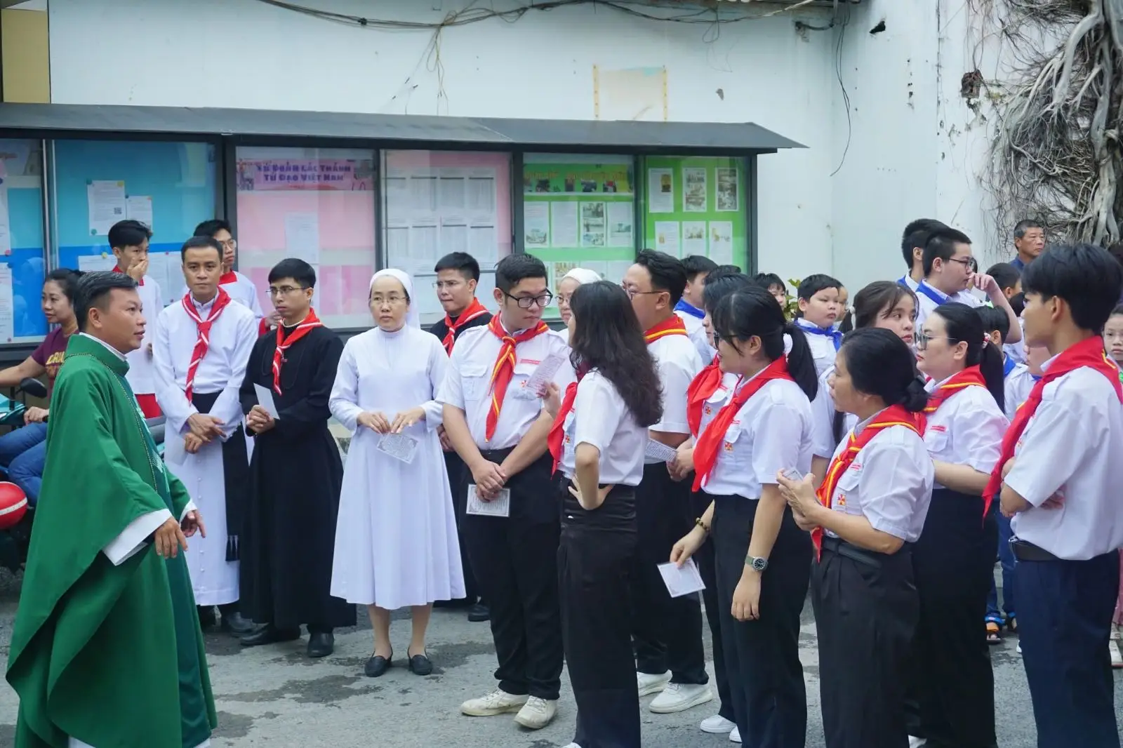 Thánh lễ Thiếu nhi và lễ khai giảng năm học 2025–2026 17 Thánh lễ Thiếu nhi và lễ khai giảng năm học 2025–2026 - ảnh 16