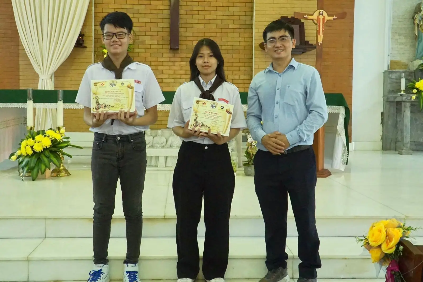 Thánh lễ tổng kết năm học 2024–2025 và đón mùa hè 35 Thánh lễ tổng kết năm học 2024–2025 và đón mùa hè - ảnh 34