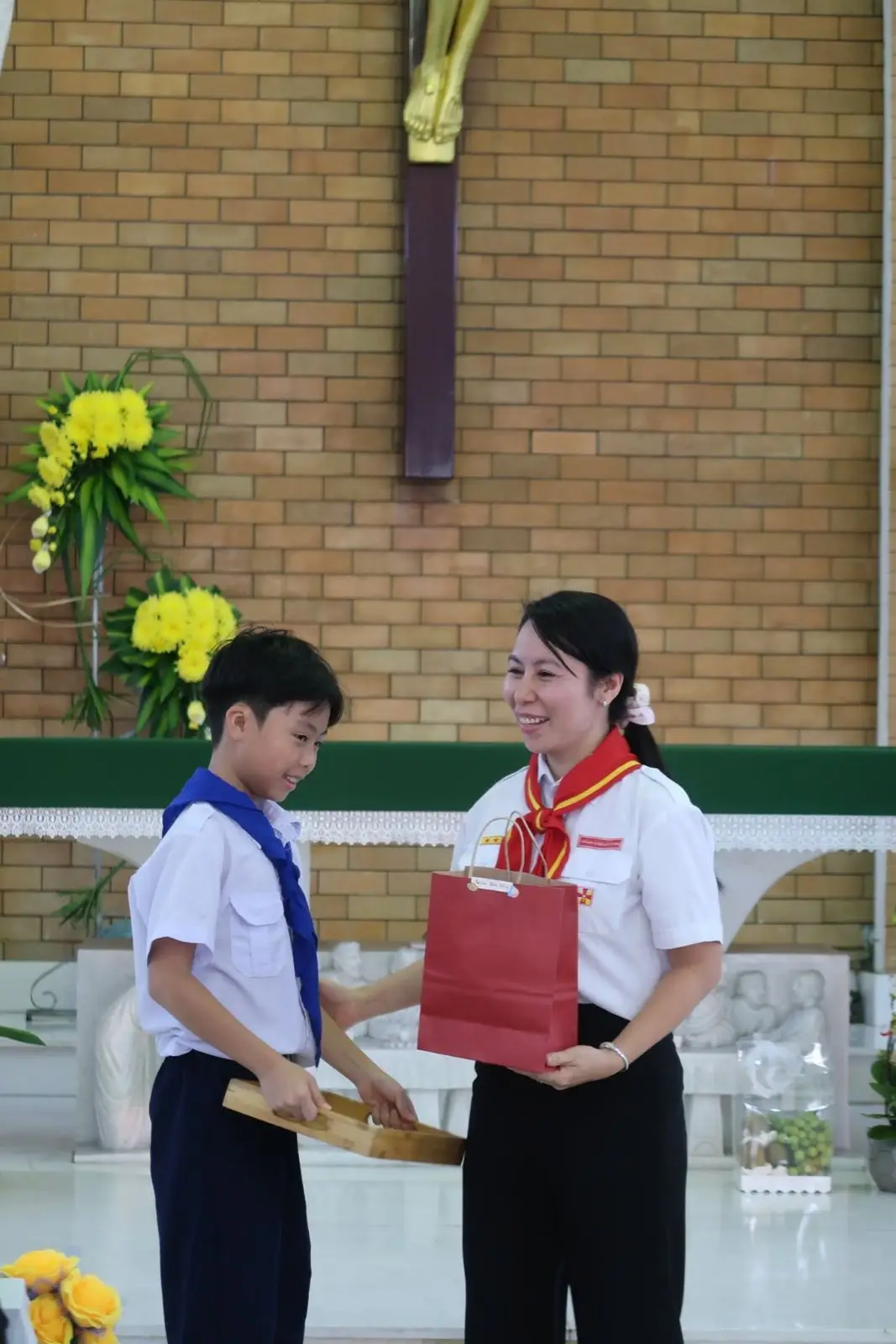 Thánh lễ tổng kết năm học 2024–2025 và đón mùa hè 48 Thánh lễ tổng kết năm học 2024–2025 và đón mùa hè - ảnh 47
